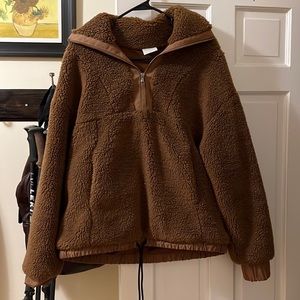 Varley slouchy pouch fold over sweater with drawstring plush